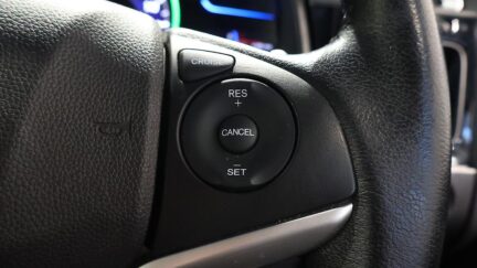 2016 Honda Shuttle Hybrid X image 350370