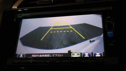 2015 Honda Shuttle Hybrid Z image 348163
