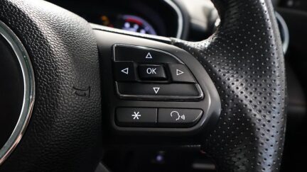 2022 MG HS 2.0PT/4WD/6AT image 351547