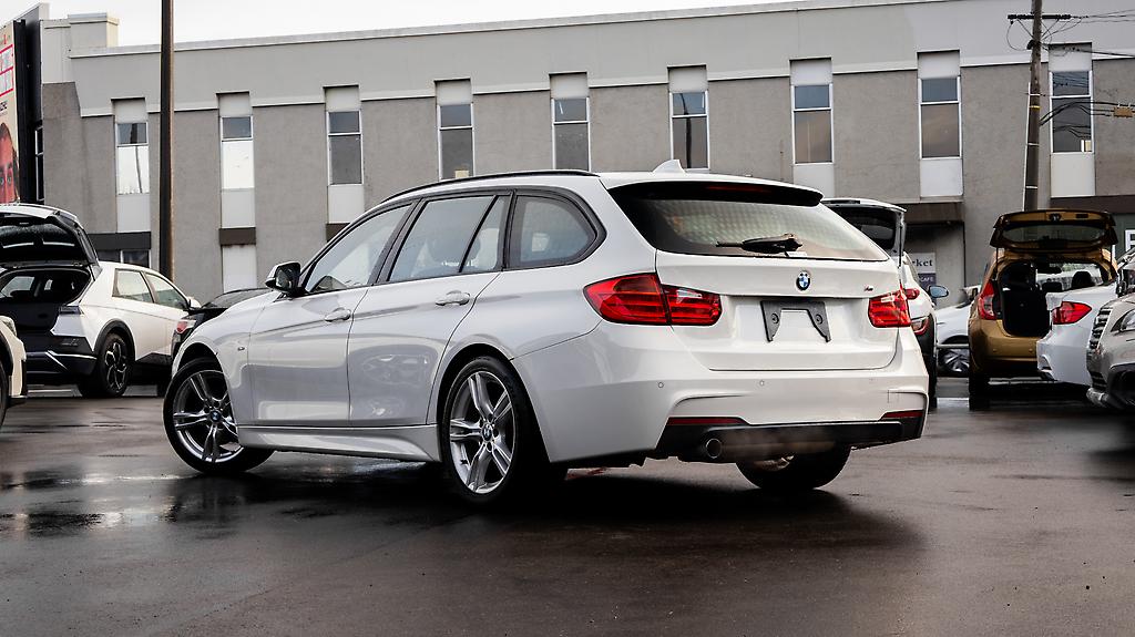 2013 BMW 3 Series 320i M Sports , Parking sensors image 346609