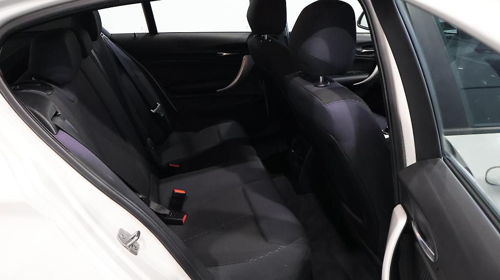 2012 BMW 116i Low Kms image 352103