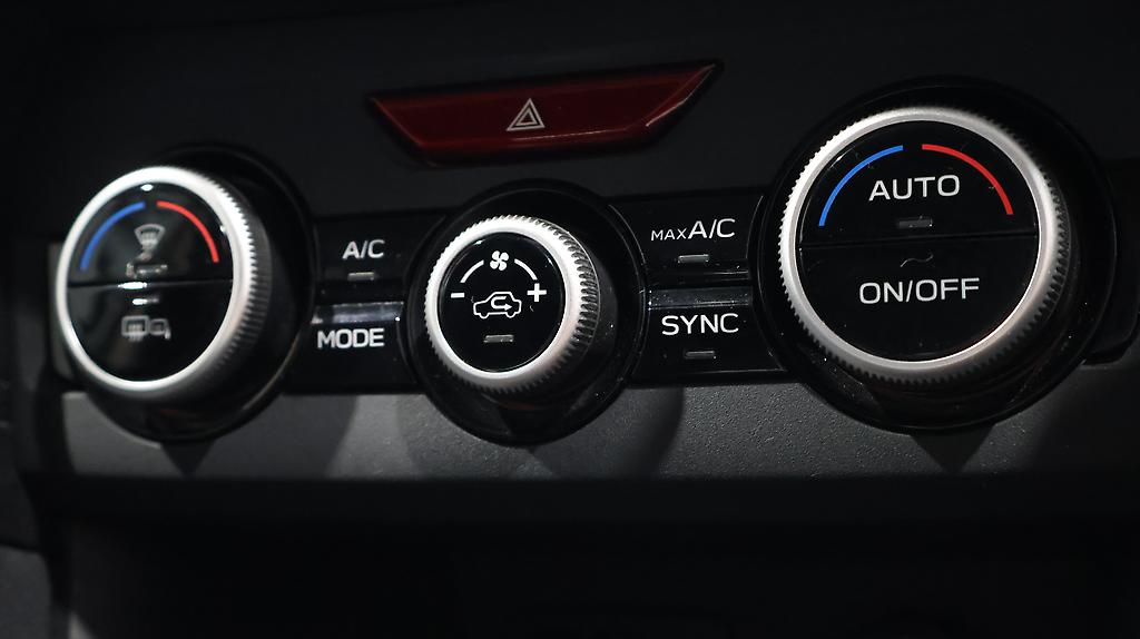 2016 Subaru Impreza Sport 2.0i-L Eyesight AWD image 350988
