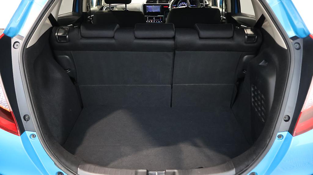 2014 Honda Fit Hybrid F Package image 352236