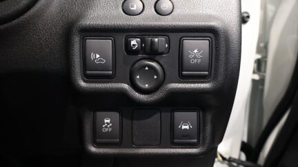 2017 Nissan Note e-Power X image 349045