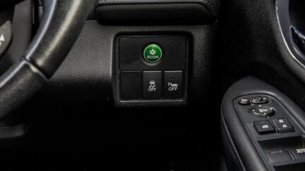 2015 Honda Vezel Hybrid X image 346555