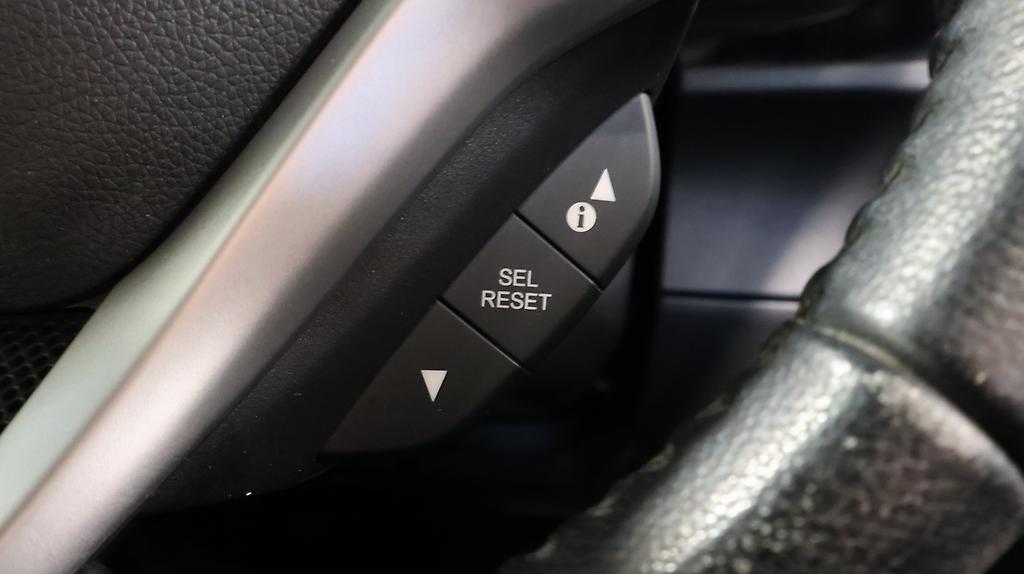 2015 Honda Shuttle Hybrid Z image 348169