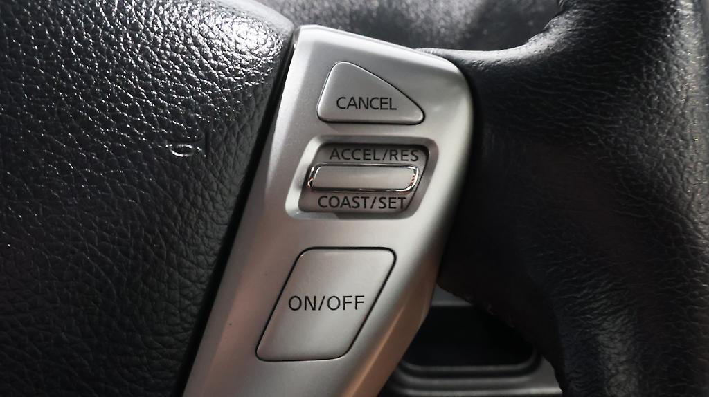 2013 Nissan Serena Hybrid V Selection image 352206