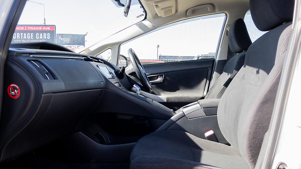 2012 Toyota Prius F spec hybrid, Push start image 350852