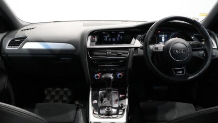 2012 Audi A4 Avant 2.0 TFSI S-Line Package image 347667
