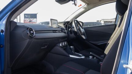 2016 Mazda Demio 13S Heated seats, image 346576