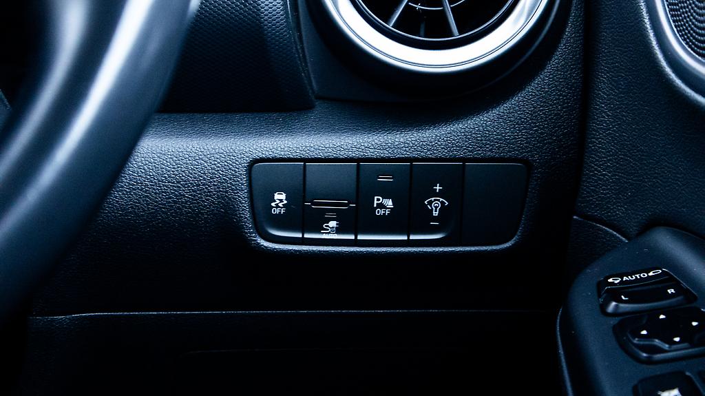 2021 Hyundai Kona EV 64KWH NZ NEW (SOH 100%) image 346910
