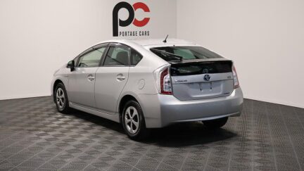 2013 Toyota Prius S Model image 350487