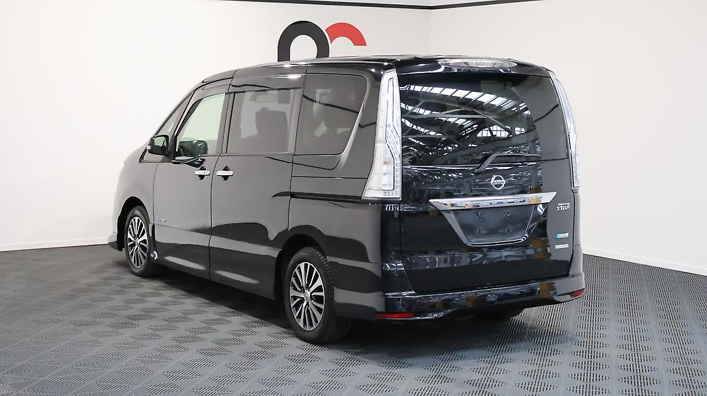 2014 Nissan Serena Highway Star S-Hybrid image 346971