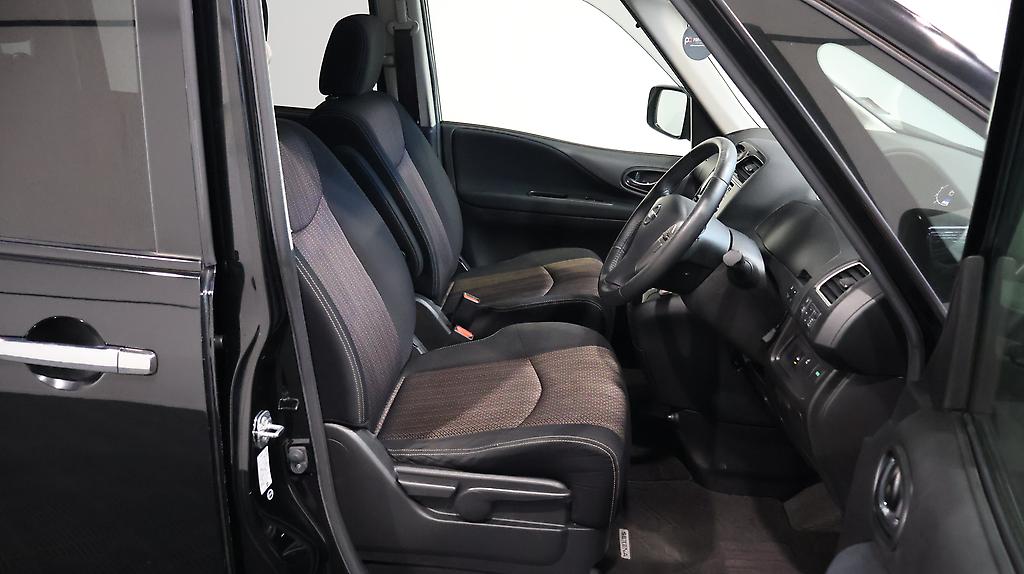 2014 Nissan Serena Highway Star S-Hybrid image 346979