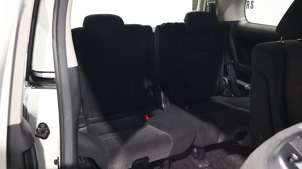 2014 Toyota Vellfire 2.4Z image 348348