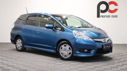2013 Honda Fit Shuttle Hybrid Smart Selection image 349646