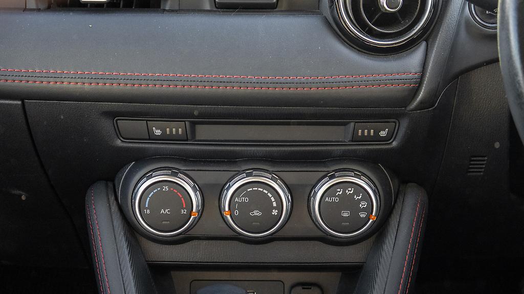 2016 Mazda Demio 13S Heated seats, image 346572