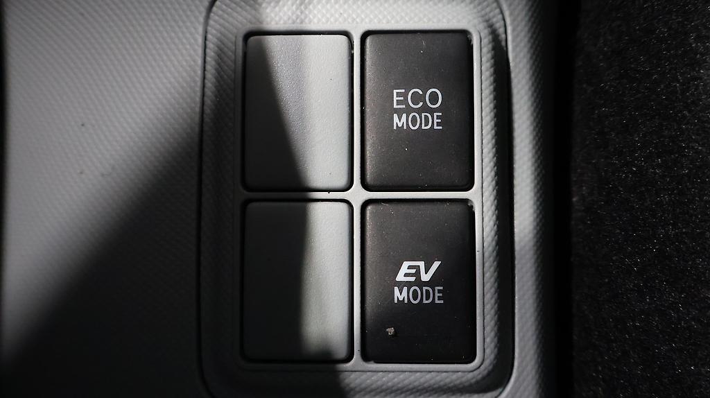 2012 Toyota Aqua S Model, Push Start image 346690