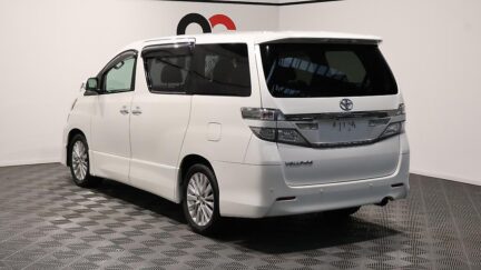 2014 Toyota Vellfire 2.4Z image 348342