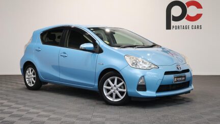 2013 Toyota Aqua S Model, Push Start, Reverse Camera image 348596