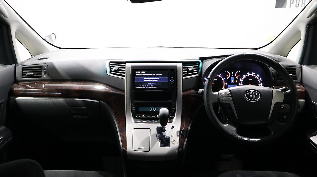 2014 Toyota Vellfire 2.4Z image 348351