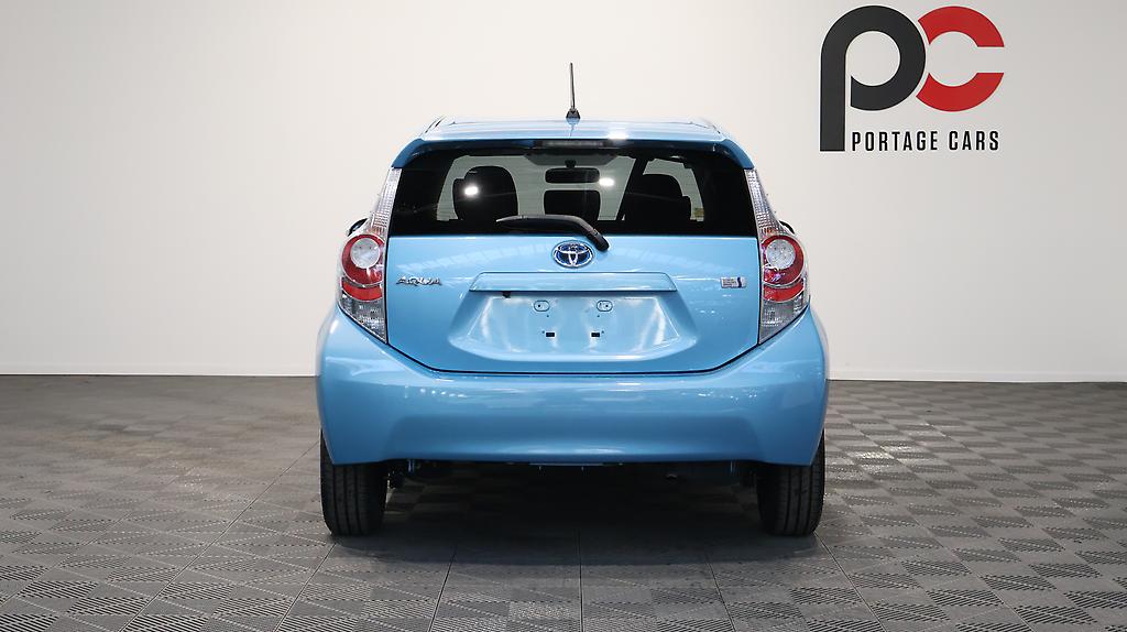 2013 Toyota Aqua S Model, Push Start, Reverse Camera image 349705