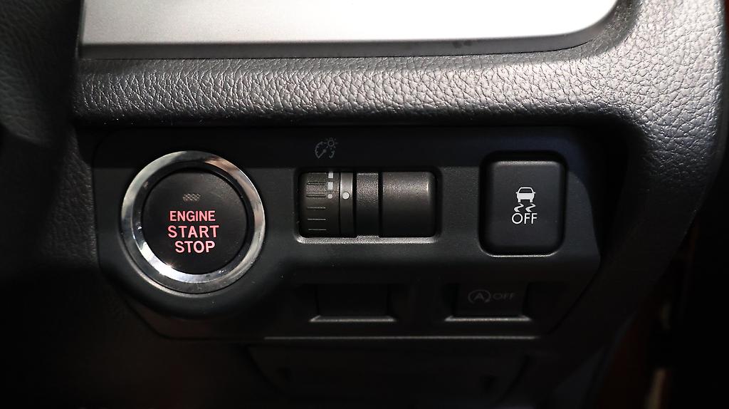 2013 Subaru XV 2.0 i-L  Eyesight AWD image 349129
