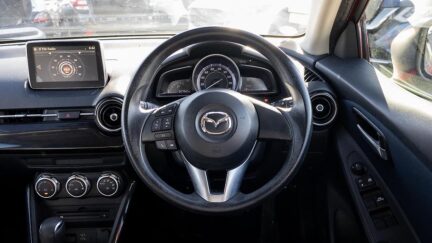 2015 Mazda Demio 13S 6AT skyactiv, push start image 351188