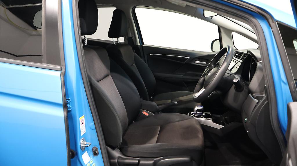 2014 Honda Fit Hybrid F Package image 352239