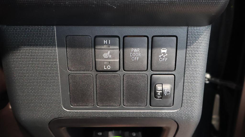 2014 Toyota Spade G Model, Push Start image 350595