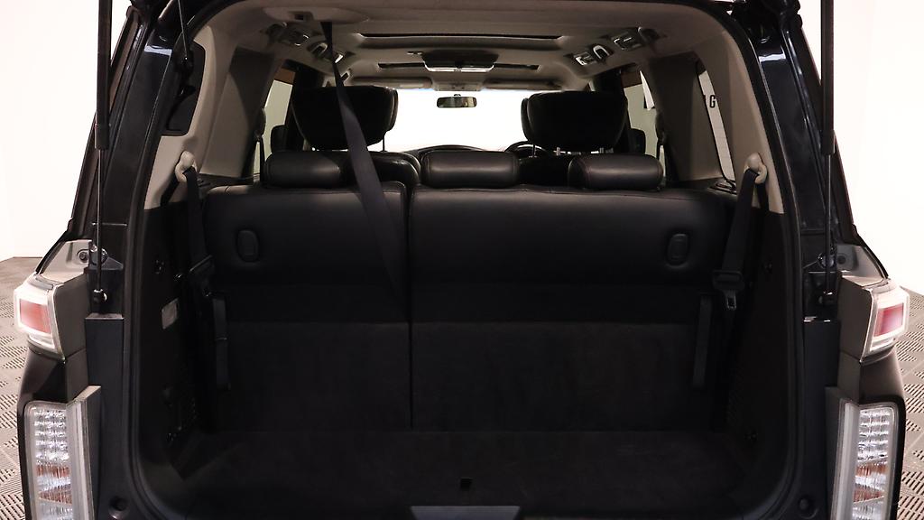 2012 Nissan Elgrand Highway Star Urban Chrome image 348015