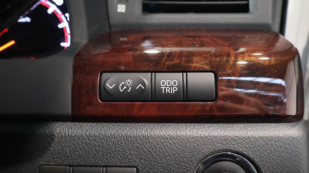 2012 Toyota Alphard 240S image 352158