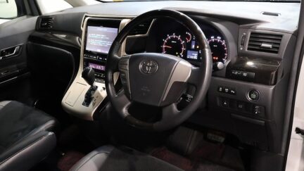 2013 Toyota Vellfire 2.4Z Golden Eyes image 347627