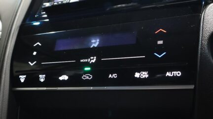 2015 Honda Shuttle Hybrid Navi Limited image 351699