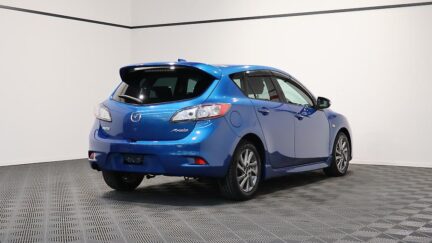 2013 Mazda Axela 15S Sports Edition image 350092