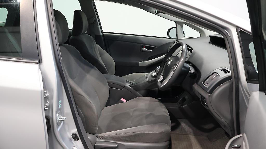 2012 Toyota Prius S Model + Reverse Camera image 349368