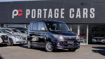 2015 Suzuki Solio Bandit J spec Push start Heated seats image 350269