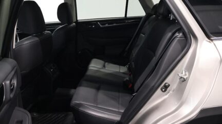 2015 Subaru Outback Limited AWD image 350513