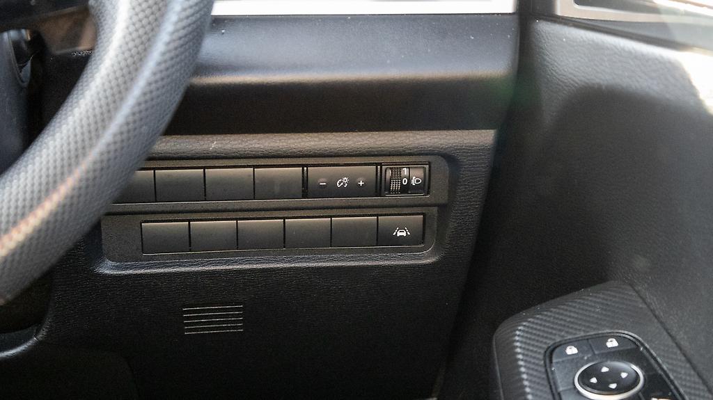 2022 Mitsubishi Outlander LS 2.5P/4WD/NZ NEW Emergency brake image 346591