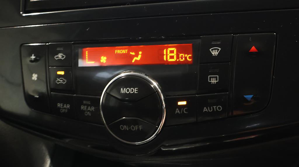 2013 Nissan Serena Hybrid V Selection image 352202