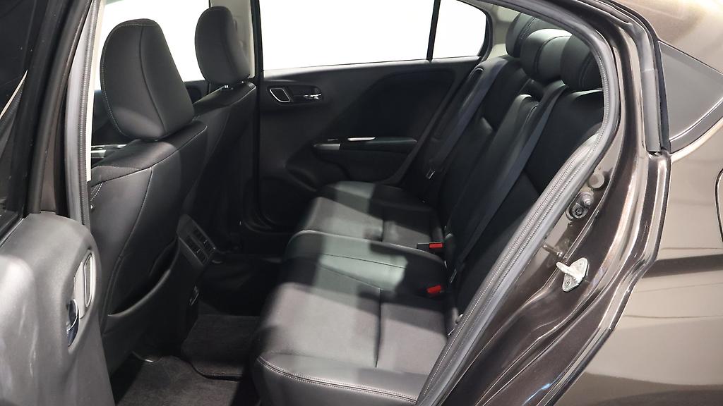 2014 Honda Grace EX Hybrid image 347108