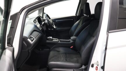 2017 Honda Shuttle Hybrid New shape image 348558