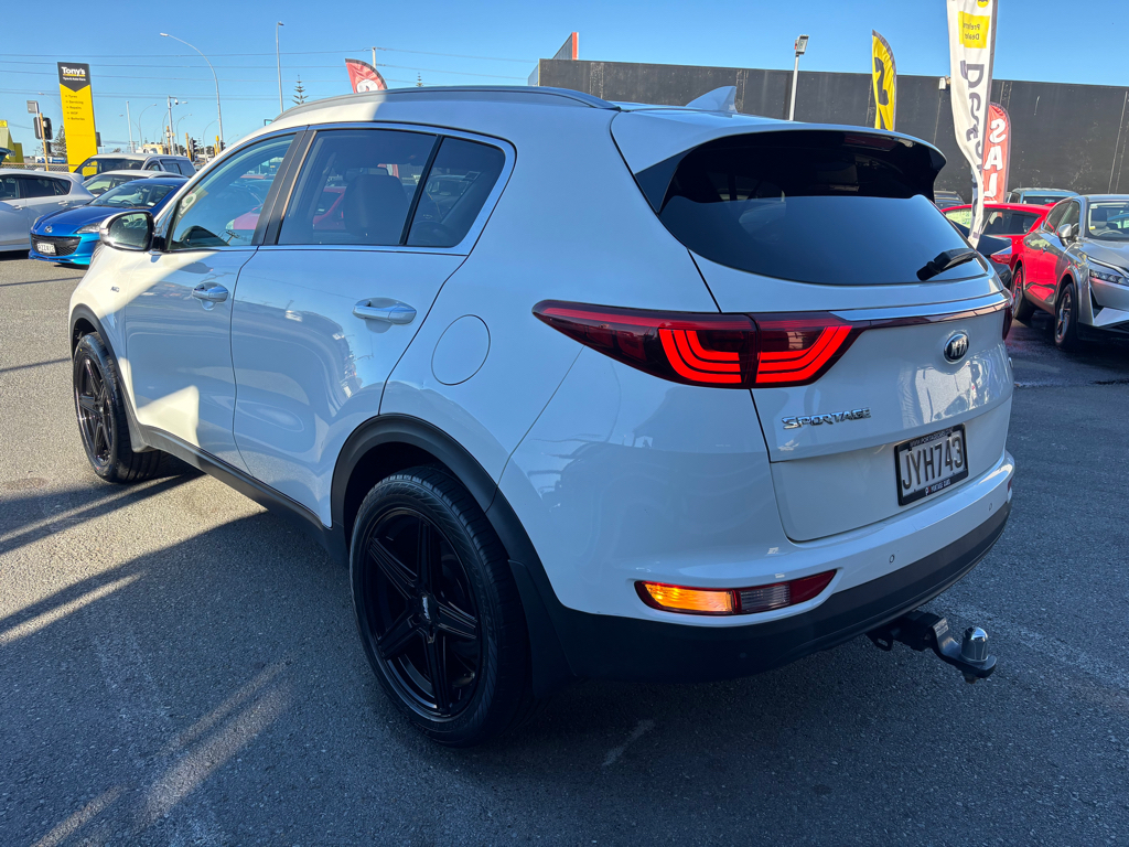 2016 Kia Sportage EX 2.4P/4WD/6AT/SW/5 image 351350