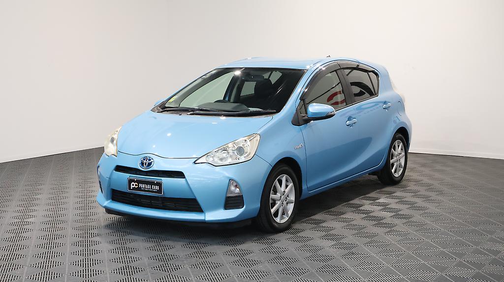 2013 Toyota Aqua S Model, Push Start, Reverse Camera image 348598
