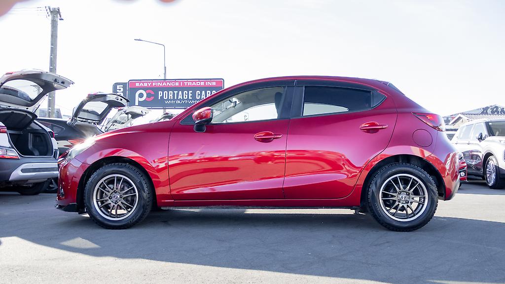 2015 Mazda Demio 13S 6AT skyactiv, push start image 351178