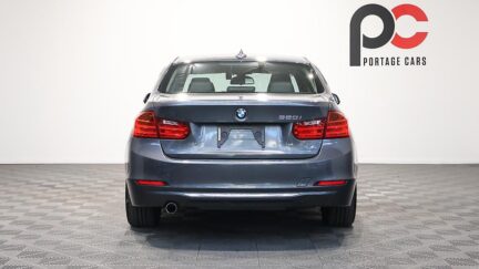 2013 BMW 320i Luxury image 349608