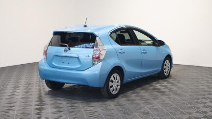2013 Toyota Aqua S Model, Push Start, Reverse Camera image 349703