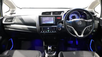 2016 Honda Fit Hybrid L Package image 349144