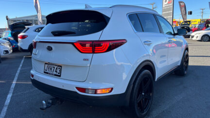 2016 Kia Sportage EX 2.4P/4WD/6AT/SW/5 image 351351