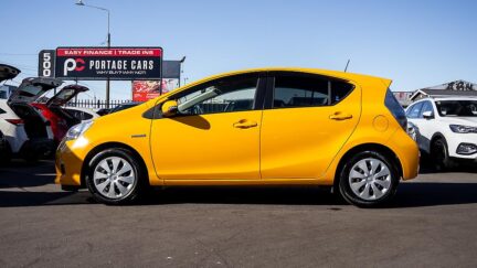 2014 Toyota Aqua Hybrid G spec image 349252
